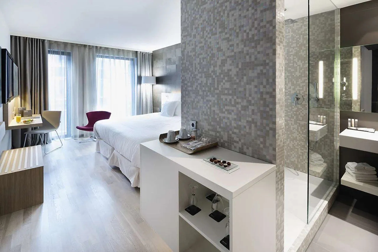 Отель Barcelo Гамбург