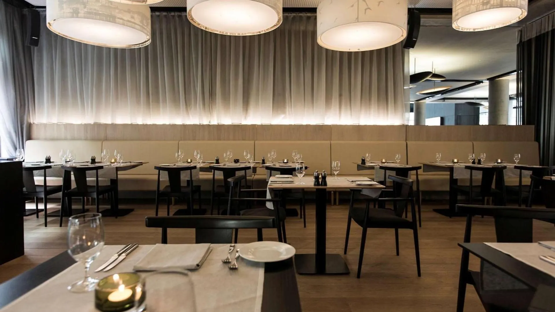 ****  Hotel Barcelo Hamburg Niemcy
