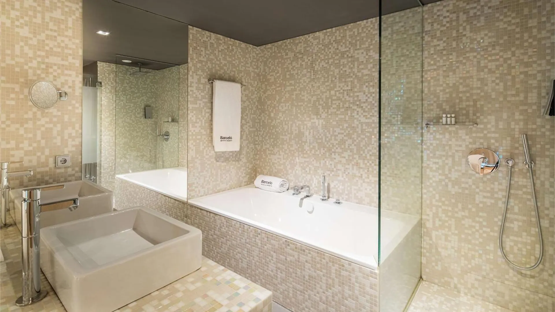 Hotel Barceló Hamburgo